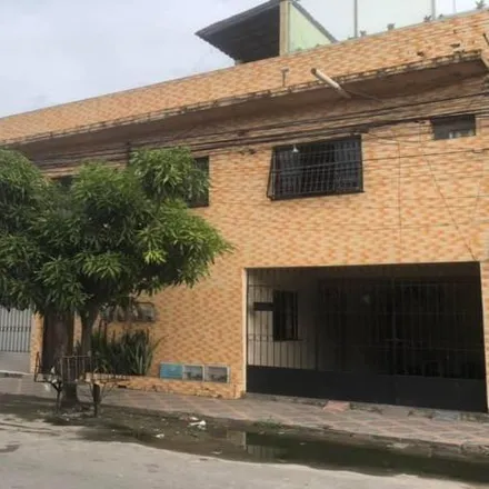 Buy this 3 bed house on Avenida Senador Fernandes Távora in Jóquei Clube, Fortaleza - CE