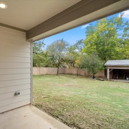 Image 7 - 765 West 2nd Avenue, Corsicana, TX 75110, USA - House for sale