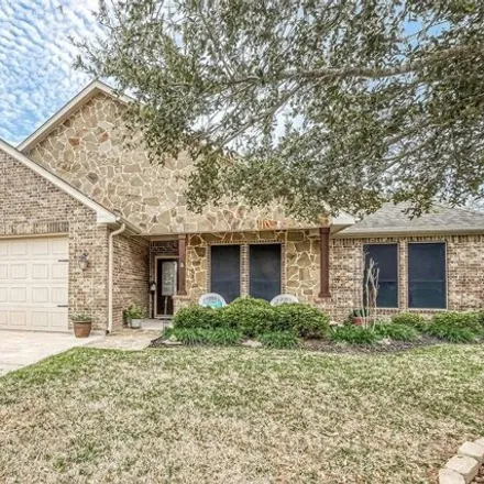 Buy this 3 bed house on 9733 Piney Point Circle in Needville, TX 77461