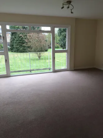 Image 1 - Pelham Court, Westcote Road, Reading, RG30 2DN, United Kingdom - Apartment for rent