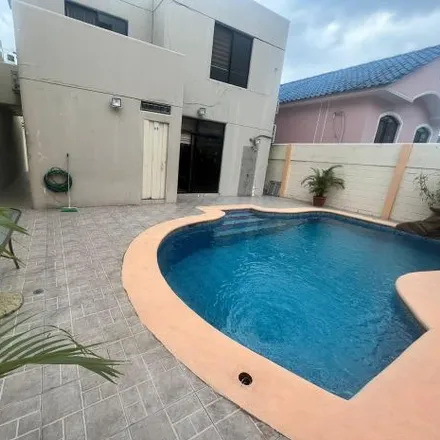 Buy this 3 bed house on 1° Pasaje 45 NO in 090604, Guayaquil