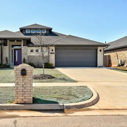 Buy this 3 bed house on 2541 Post Oak Road in Midwest City, OK 73020