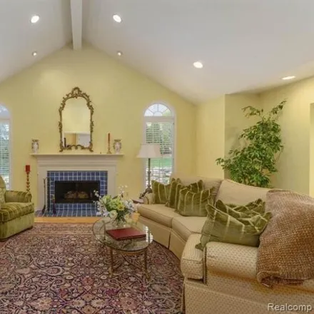 Image 5 - 2408 Hickory Glen Dr, Bloomfield Hills, Michigan, 48304 - Condo for sale