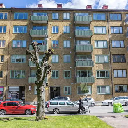 Rent this 1 bed apartment on Skrädderi in kemtvätt, Kobbarnas väg 16