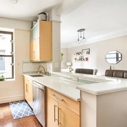 Image 3 - 55 WEST 95TH STREET 76 in New York - Apartment for sale
