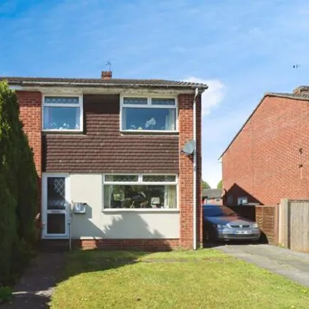 Buy this 3 bed duplex on 93 Blackhorse Road in Bristol, BS16 9BX