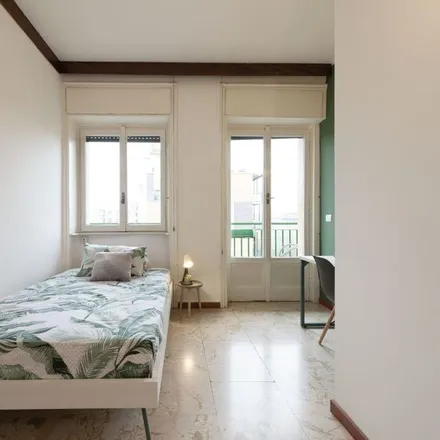 Rent this 6 bed room on Viale Beatrice d'Este