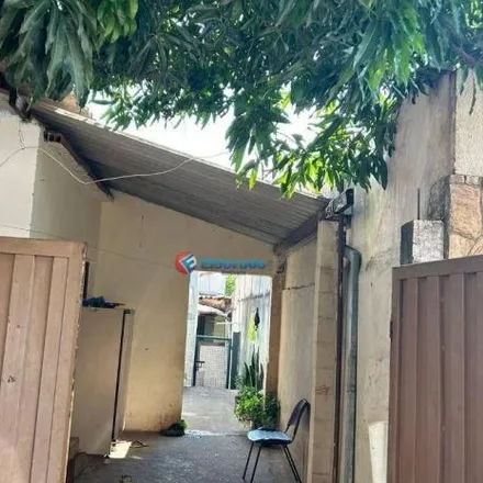 Buy this studio house on Rua João Bosco Foffano Taques in Vila Menuzzo, Sumaré - SP