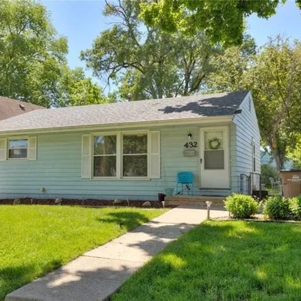 Buy this 3 bed house on 920 Locust Street in West Des Moines, IA 50265