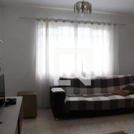 Rent this 3 bed apartment on Rua Capitão Tenente Maris de Barros 579 in Portão, Curitiba - PR