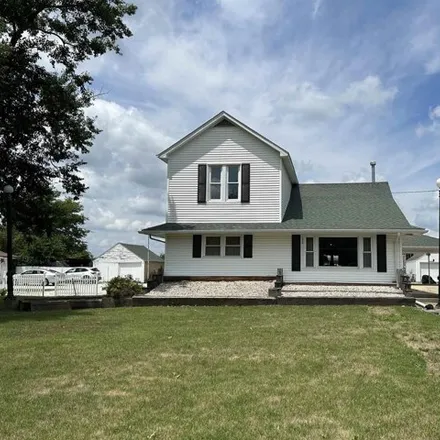 Image 1 - North Lynn Street, Washburn, Marshall County, IL 61570, USA - House for sale