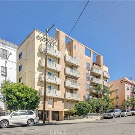 Buy this 3 bed condo on 972 South Oxford Avenue in Los Angeles, CA 90006