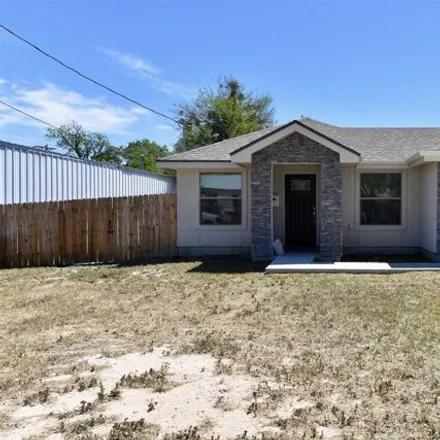Rent this 2 bed house on 371 East 12th Street in Del Rio, TX 78840