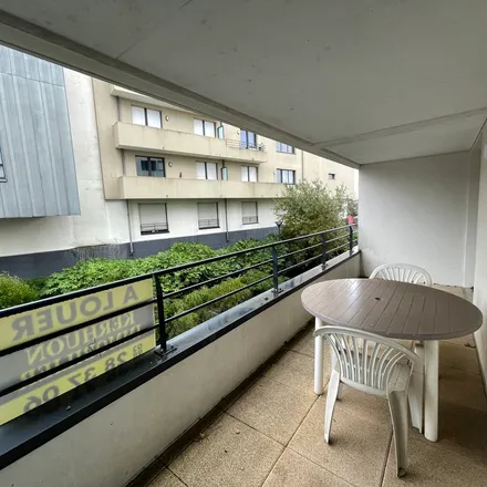 Image 8 - Avancée de la Porte Saint-Louis, 29200 Brest, France - Apartment for rent