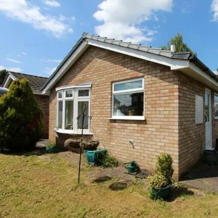 Buy this 2 bed house on Brandon Park in Wolverhampton, WV3 7JS