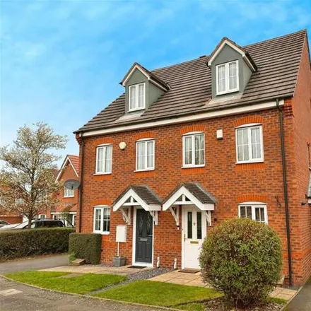 Buy this 4 bed townhouse on Barnes Meadow Place in Coseley, WV14 9QJ