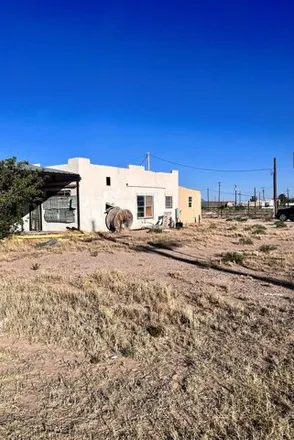 Buy this studio house on Barstow Avenue in Barstow, TX 79791