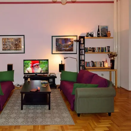 Image 3 - Budapest, Central Hungary, Hungary - Apartment for rent