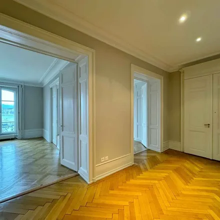 Rent this 7 bed apartment on Quai Gustave-Ador 44 in 1207 Geneva, Switzerland