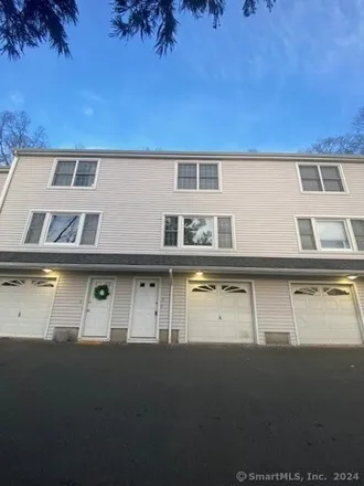 Rent this 2 bed townhouse on 2508 Whitney Avenue in Hamden, CT 06518