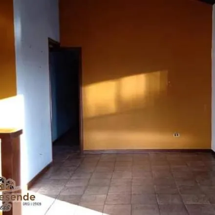 Buy this 5 bed house on Rua Santa Bárbara in Perequê Mirim, Caraguatatuba - SP