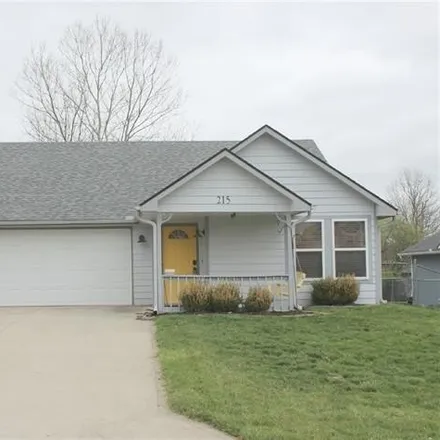 Buy this 3 bed house on 281 Summer Place in Warrensburg, MO 64093