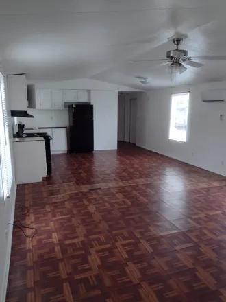 Rent this 3 bed house on 104 Bosque