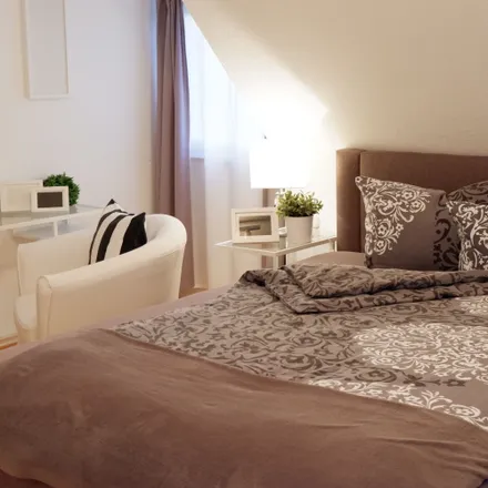 Rent this 1 bed apartment on Edisonstraße 42 in 70435 Stuttgart, Germany