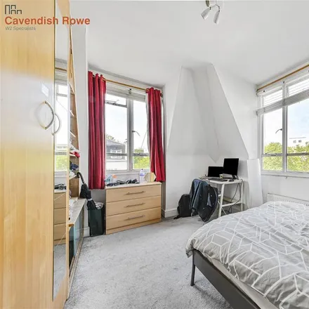 Image 4 - 112 Gloucester Terrace, London, W2 6DX, United Kingdom - Apartment for rent