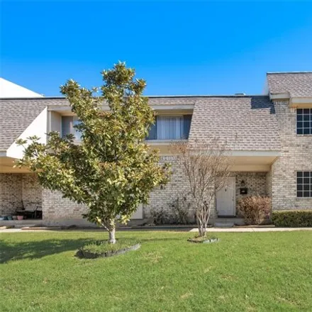 Buy this 3 bed condo on 857 Trellis Place in Richardson, TX 75081
