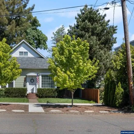Image 1 - 440 Southeast Clay Street, Dallas City Limits, OR 97338, USA - House for sale