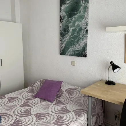 Image 3 - Calle de Alejandro Sánchez, 20, 28019 Madrid, Spain - Apartment for rent