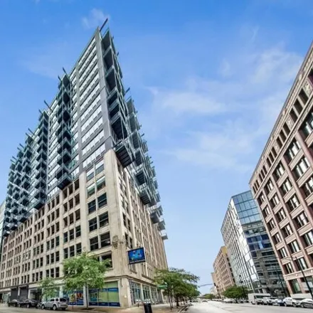 Buy this 2 bed condo on 565 West Quincy Street in Chicago, IL 60661
