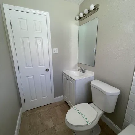 Image 3 - 1561 North 16th Street, Fort Pierce, FL 34950, USA - Apartment for rent