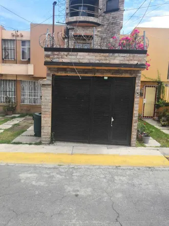 Buy this studio house on Circuito Sector 35 in Héroes de Tecámac, 55764 Ojo de Agua