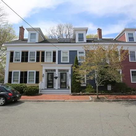 Rent this 3 bed townhouse on 4;6;8;10;12;14 Tremont Street in Newburyport, MA 01950