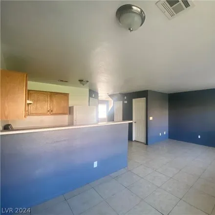 Image 7 - 1953 Sangallo St Unit 106, Las Vegas, Nevada, 89106 - House for rent