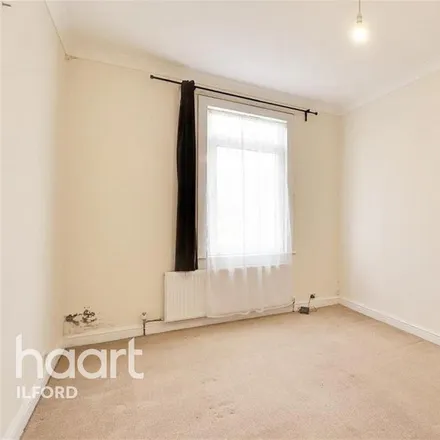 Image 4 - Ranelagh Gardens, London, IG1 3JP, United Kingdom - Apartment for rent