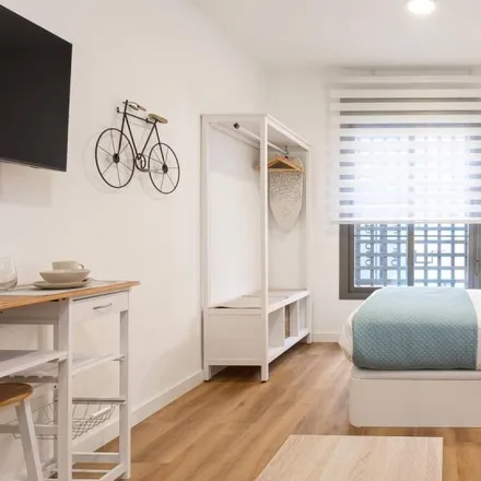 Rent this studio apartment on Pasaje Cuartel de Caballería in 3, 29013 Málaga