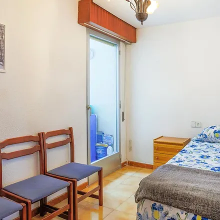 Rent this 4 bed apartment on El Campello in carrer Alcalde Such Gregori, 03550 el Campello