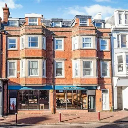 Buy this 2 bed apartment on Viva Skin Clinics in 38 High Street, Royal Tunbridge Wells