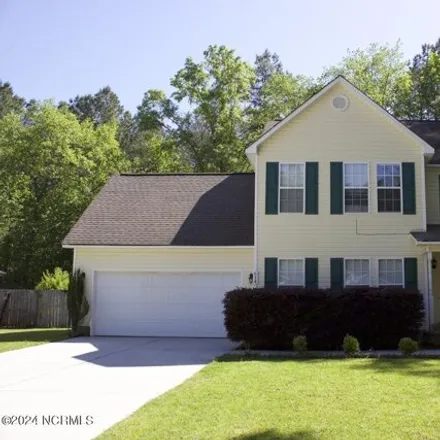 Buy this 3 bed house on 624 Walnut Drive in Onslow County, NC 28540