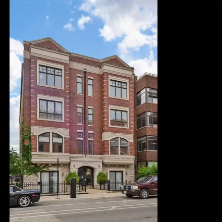 Buy this 2 bed house on 2834-2836 North Halsted Street in Chicago, IL 60657
