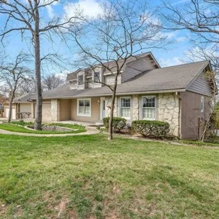 Image 1 - 633 Woodchuck Lane, Lake Saint Louis, MO 63367, USA - House for sale