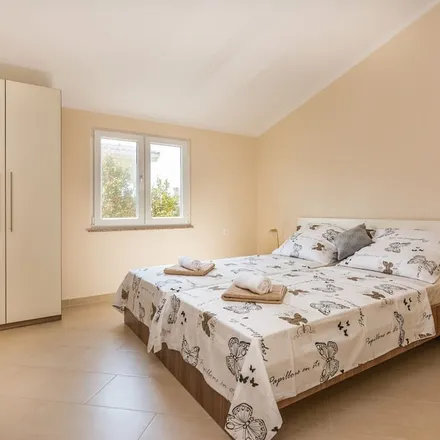 Rent this studio apartment on Vir in 23234 Općina Vir, Croatia