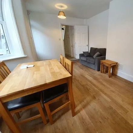 Image 5 - Exon Street, London, SE17 2JW, United Kingdom - Townhouse for rent