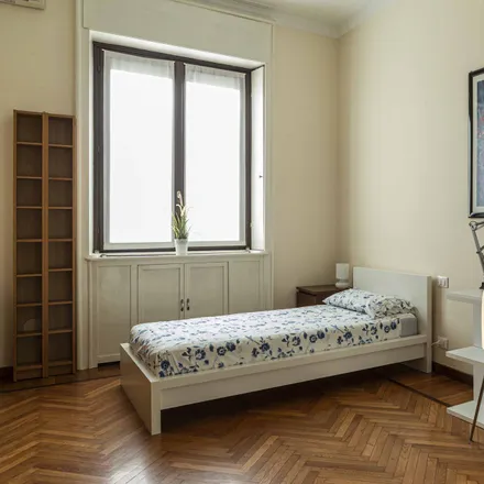 Image 1 - Via Imbriani Via Scalvini, Via degli Imbriani, 20158 Milan MI, Italy - Room for rent