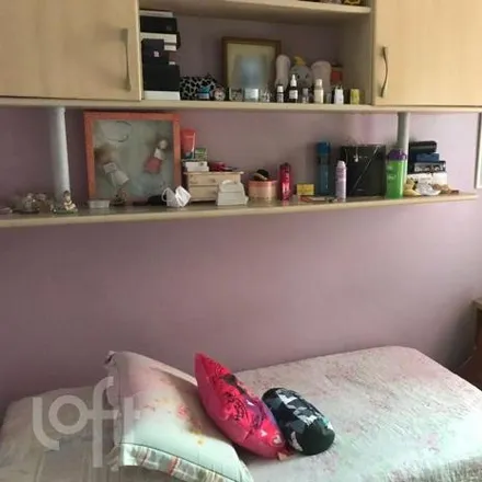 Buy this 3 bed apartment on Rua Tremembé in Rudge Ramos, São Bernardo do Campo - SP