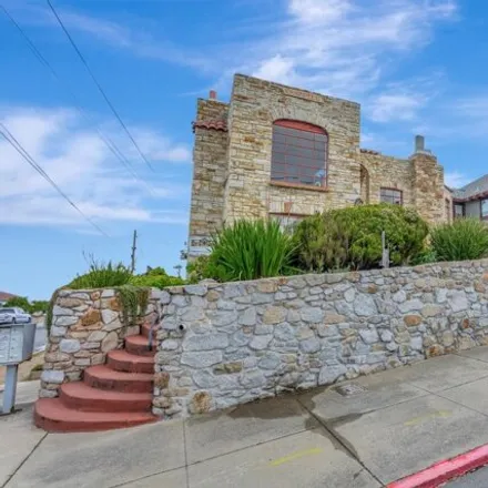 Image 2 - 798 And 786 Pine St, Monterey, California, 93940 - House for sale