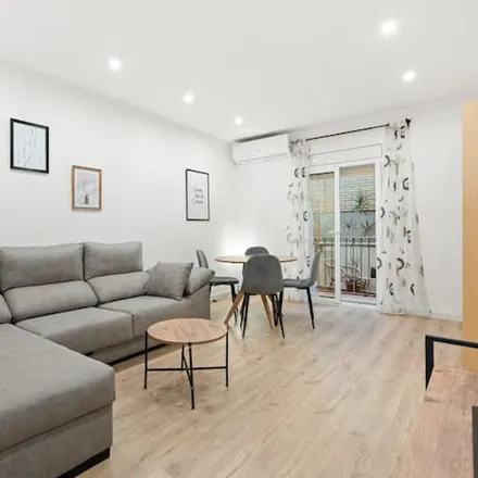 Image 4 - Carrer de Villarroel, 34, 08001 Barcelona, Spain - Apartment for rent